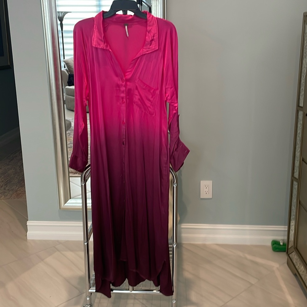 Long sleeve silky two toned pink dress L